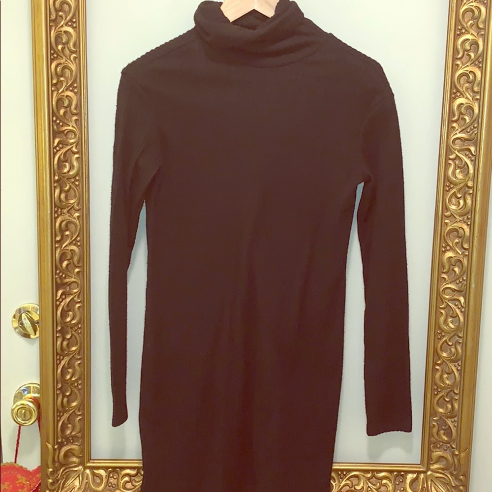 Wet seal medium sweater dress.cutout back
